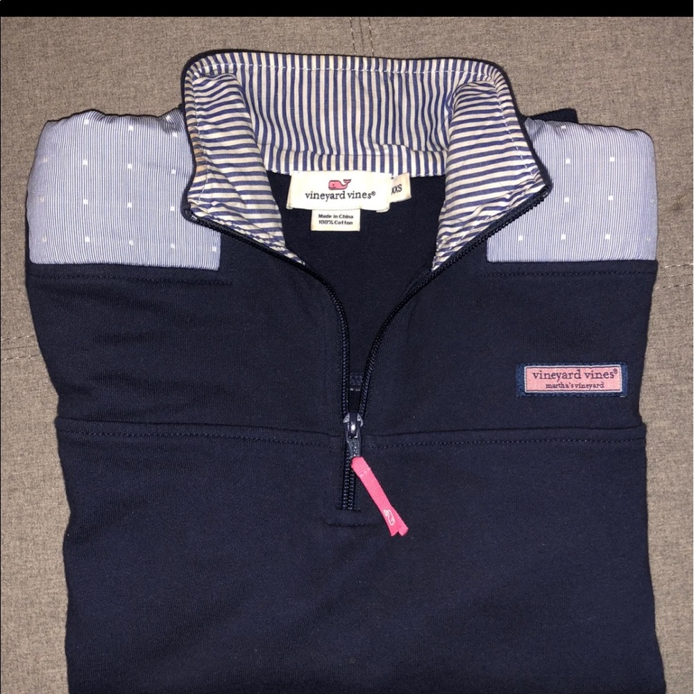 Vineyard Vines quarter zip XXS